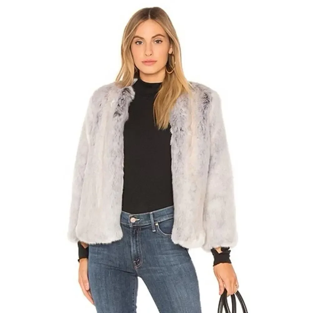 Kris’s Camila Faux Fur Jacket Glacial NWT Sold Out $398 - Picture 1 of 5